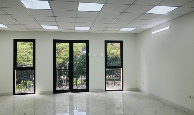 Văn phòng mặt phố Nguyễn Thanh Bình- Tố Hữu, 70 m2, mặt tiền 6.5m