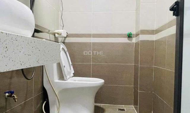 Bán nhà mặt phố Trường Chinh 145 m2, 9 tầng mt 7m. Nhỉnh 80 tỷ. 0906626679