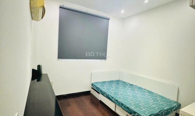 Căn hộ 3PN 2WC chung cư Nam Phúc tầng trung view công viên giá thuê rẻ