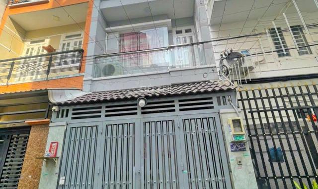 Bán nhà bình tân, hẻm 230/ Mã Lò, DT: 4 x 10m, 2 lầu. Giá: 4.7 tỷ. Lh: 0934196986