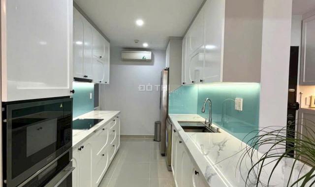 Cho thuê căn hộ Nam Phúc view đẹp, nhà đẹp có 3PN 2WC đầy đủ nội thất