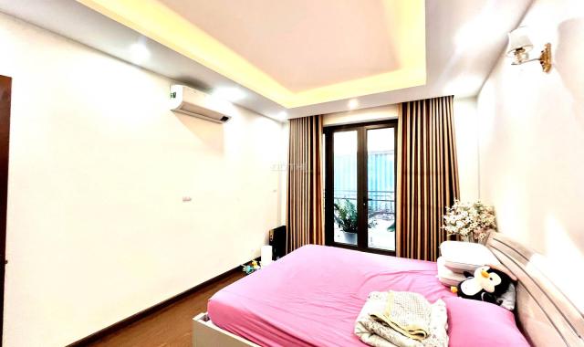 Bán nhà Nguyễn Sơn Long Biên 50m2, 5 tầng,Ngõ thông,Kinh Doanh,Ô tô - 11.5 tỷ
