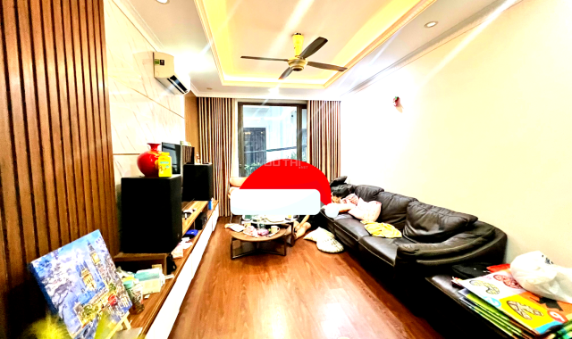 Bán nhà Nguyễn Sơn Long Biên 50m2, 5 tầng,Ngõ thông,Kinh Doanh,Ô tô - 11.5 tỷ