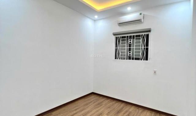 Chính chủ cần bán gấp nhà 40m2 5 tầng, giá bán 7 tỷ tại Hoàng Quốc Việt