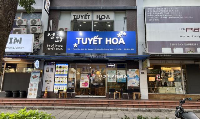 - Diện tích sàn: 109,45m2 gồm 2 toilet, 2 phòng ngủ - Vị trí đẹp, đường lớn, giao thông thuận tiện