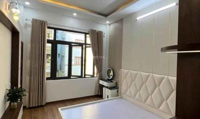 Chính chủ bán nhà riêng 39m2 5 tầng mặt tiền 3,4m2 giá 8,2 tỷ tại Hoàng Quốc Viêt