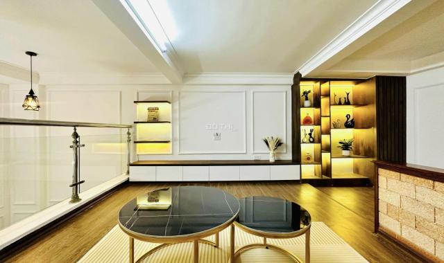Tôi cần bán nhà ngõ chợ Khâm Thiên, giá 7.9 tỷ, 27m2x6T, thang máy