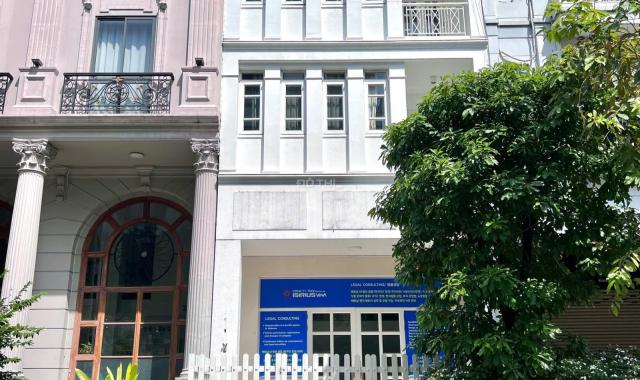 Cho thuê căn góc shophouse chung cư Nam Phúc, Phú Mỹ Hưng, Quận 7.