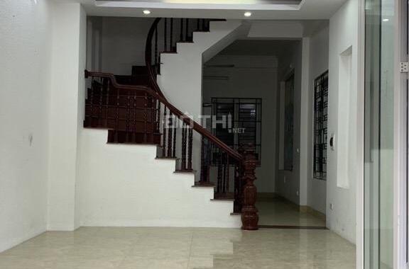 Bán nhà Ngõ 2 Ngọc Thuỵ 50m x 4T ở luôn, Lô Góc, oto tránh, vào nhà giá 7 tỷ 35 có TL. LH