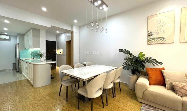 Cho thuê căn hộ Mỹ Khánh 1, trung tâm Phú Mỹ Hưng 112m2 3PN view hồ bơi