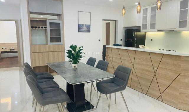 Cho thuê căn hộ Midtown Phú Mỹ Hưng Q7, DT 135m2, 3PN, full nội thất, view sông giá 42tr