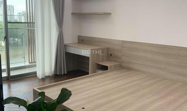 Cho thuê căn hộ Midtown Phú Mỹ Hưng Q7, DT 135m2, 3PN, full nội thất, view sông giá 42tr