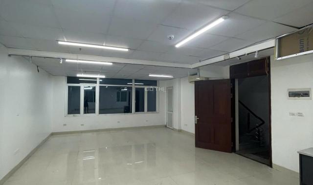 Cho thuê tòa nhà phố Dịch Vọng Hậu,Cầu Giấy, 120m*7T, Thang máy, PCCC đầy đủ