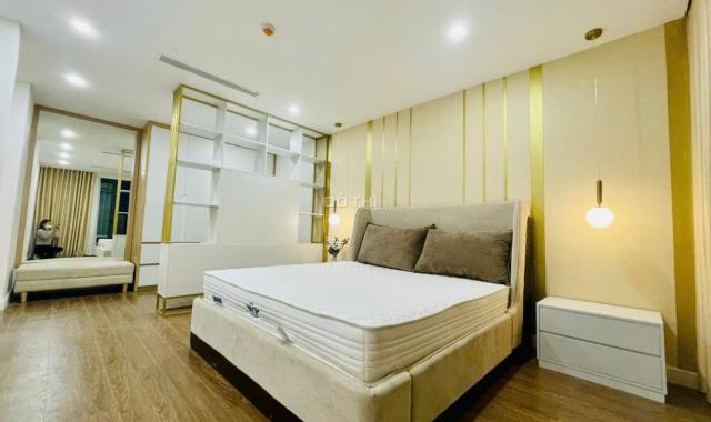 Bán quỹ căn tòa A&B CC Sunshine Center 108m2, 131m2, 153m2 giá tốt nhất thị trường LH: 0906 241 823