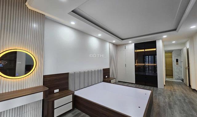 VIP nhà đẹp ngõ Thịnh Liệt, giá 12.9 tỷ, 43m2x7T, thang máy, ẢNH THẬT