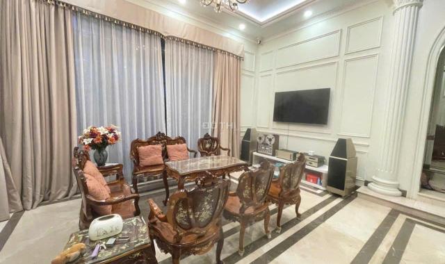 Bán biệt thự đơn lập Nam Thông 270m2, 3 lầu, 2 mặt tiền Đ.Tân Phú, Q.7