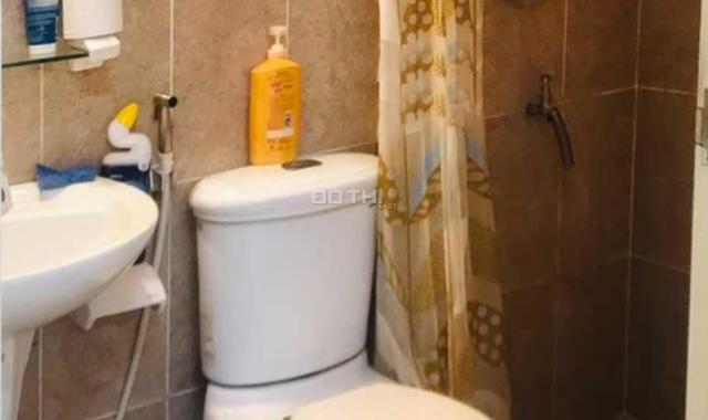 Cho thuê căn hộ chung cư Lô B5 - Tân Vĩnh Q.4. DT 60m2,2PN,1WC 10tr/th 0902855182