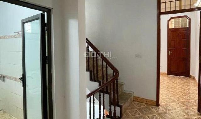 Bán Nhà Ngõ 325 Kim Ngưu, 40m², 5 Tầng, 6 PN – Giá 7,5 Tỷ gần OTO