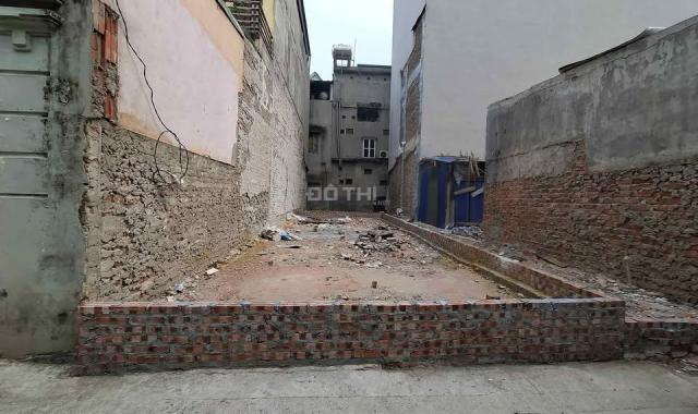 Bán đất Ngọc Thuỵ 46m x 4,2, Lô Góc oto 7c trong đất, vuông vắn không lỗi hơn 6 tỷ có TL. LH