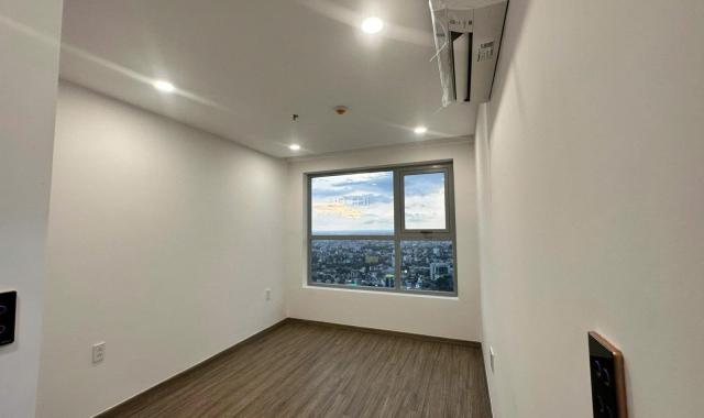 Tôi chính chủ cần sang lại căn hộ 2PN 69m2 giá 2tỷ39 - Tầng trung view đẹp, sổ sẵn, có bank hỗ trợ
