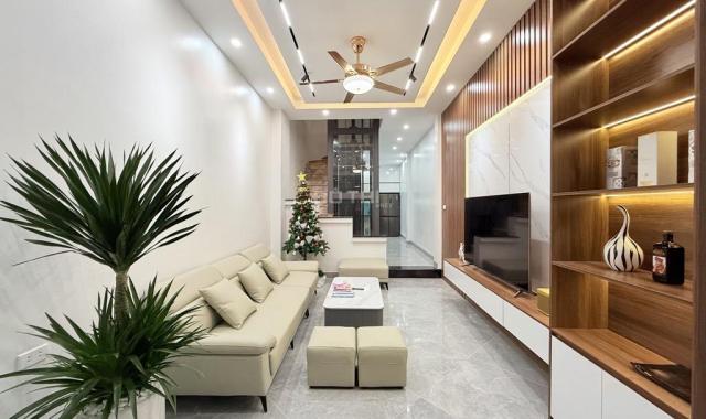 Nhà riêng phố Hoàng Mai - 65m2, 4 tầng - thang máy nhập khẩu - 3 bước ra ô tô