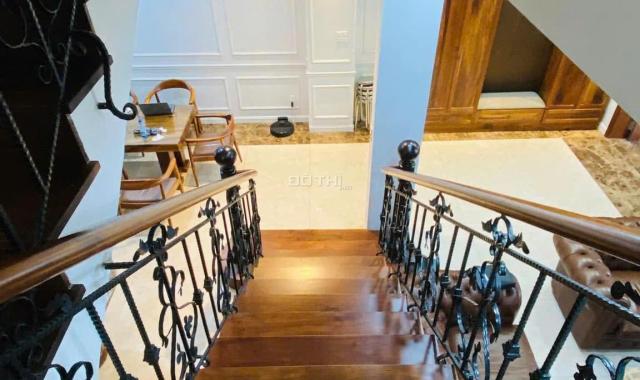Cho thuê biệt thự quận 7 Phú Mỹ Hưng giá 58triệu, nhà mới