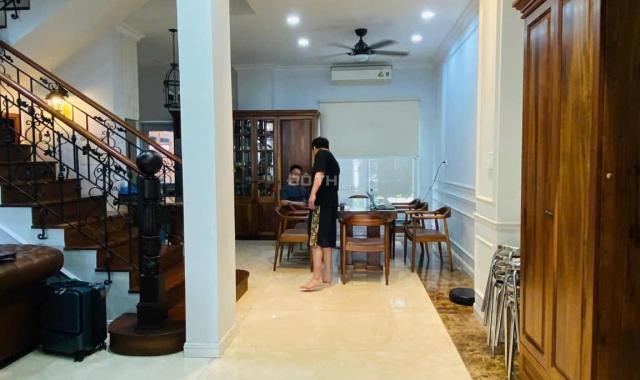 Cho thuê biệt thự quận 7 Phú Mỹ Hưng giá 58triệu, nhà mới