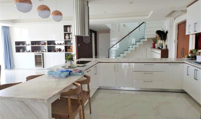 Bán căn hộ penhouse Riverpark Residence 534m2, 2 lầu, có sân vườn rộng