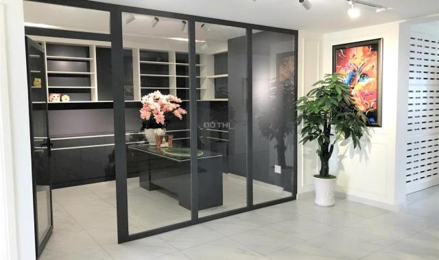 Bán căn hộ Mỹ Khánh 1, Phú Mỹ Hưng lầu cao view thoáng giá tốt để ở