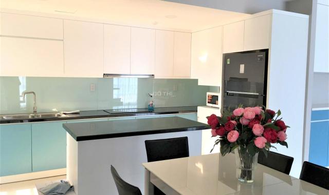 Bán căn hộ Mỹ Khánh 1, trung tâm Phú Mỹ Hưng 112m2 3PN view hồ bơi