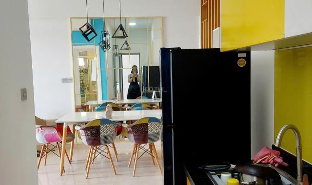 Bán căn hộ 2PN, Sân vườn riêng, chung cư Luxgarden. Sổ có sẵn. Giá: 3 tỷ5 . LH: 0978272427 (zalo)