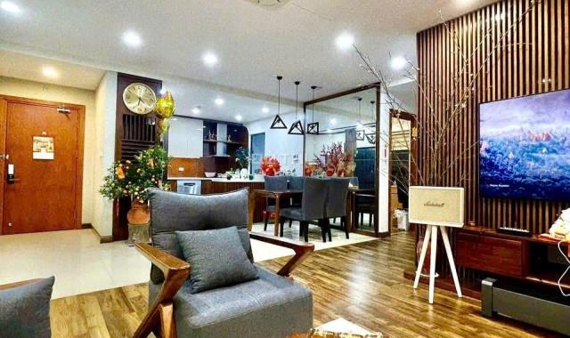 Chuyển nhượng căn hộ S1 Goldmark City,Hồ Tùng Mậu,Bắc Từ Liêm,3 ngủ, slot ô tô chỉ 8,4 tỷ