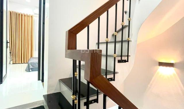 Bán nhà Bạch Mai-Hai Bà Trưng, 25m2 x 5T vuông vắn, nội thất đẹp, ở ngay. Giá 4,5 tỷ