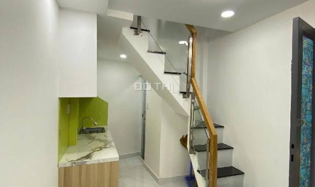 🏡NHÀ HẺM THÔNG 2 MT ĐƯỜNG LỚN, DT 33.3M2 , NGANG KHỦNG , 3 TẦNG , HOÀN CÔNG ĐỦ , 0902493390