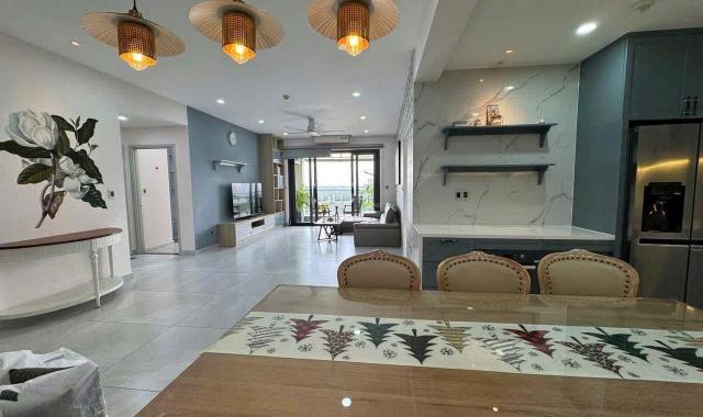 Bán căn hộ Riverside Residence 130m2, 4PN, nội thất cao cấp, view sông