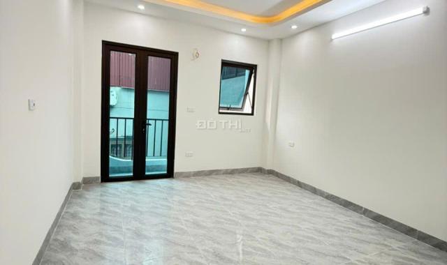 Bán nhà cạnh Quận Uỷ Bắc Từ Liêm 40m2 4 tầng giá nhỉnh 6 tỷ