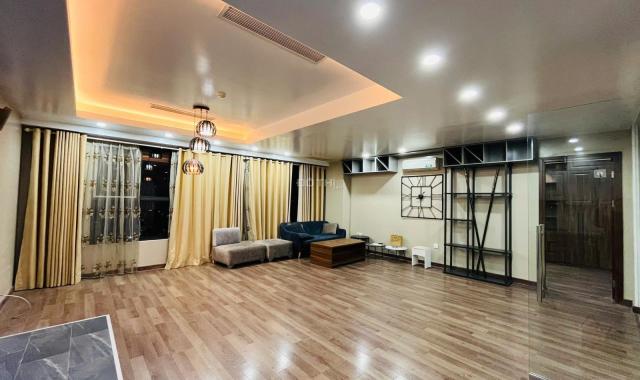 3PN 2VS Full đồ diện tích 120m2 Star City Lê Văn Lương, LH : 0343359855