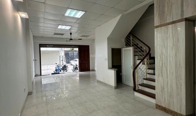 Cho thuê nhà riêng Vạn Phúc, 80 m2 x 5 tầng, thang máy, nhà đẹp