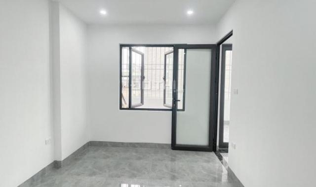 Nhà Đẹp Yên Xá 30m2 – Giá nhỉnh 6 tỷ, Chính chủ MTG