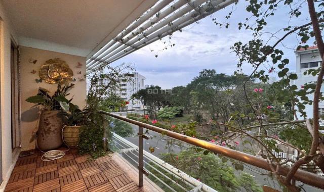 Bán căn hộ Mỹ Đức, trung tâm Phú Mỹ Hưng 124m2 3PN view sông