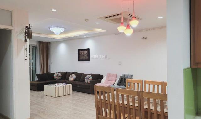 Cho thuê căn hộ 2PN + 1 Mandarin Garden, sẵn nội thất, vào ở được luôn