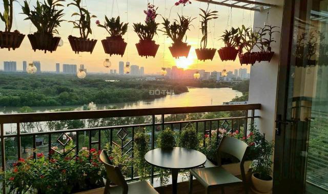 Bán căn hộ view sông Green View 106m2, nhà đẹp 3PN, tặng nội thất mới