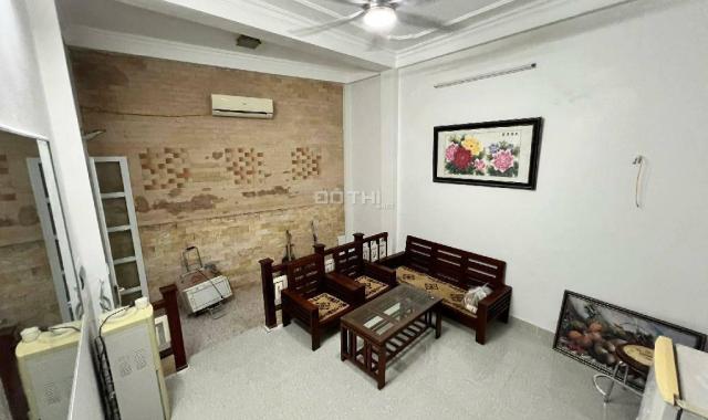 Mua bán nhà phố bạch mai 30m2 x 4 tầng giá 4,9 tỷ thương lượng