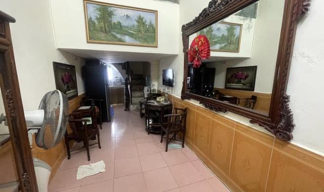 Bán nhà vị trí đẹp ngõ Vạn Ứng, Chợ Khâm Thiên