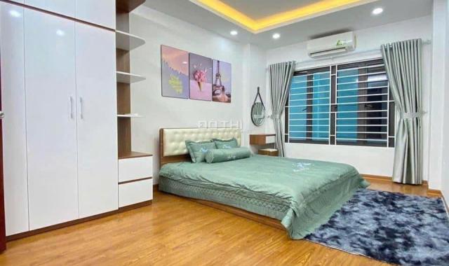 Mỹ Đình 30m2 5 tầng full nội thất đẹp 3 bước ra đường to, chợ