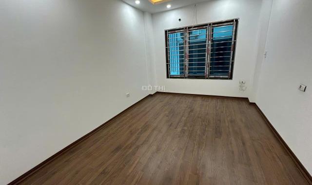 Nhà đẹp mới 40m2 4 tầng lô góc, gần oto đường Trịnh Văn Bô