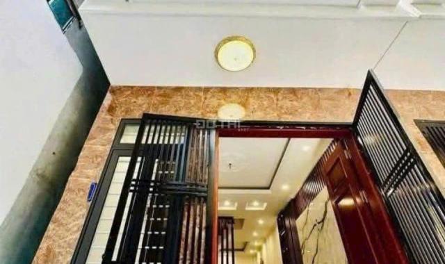 Bán nhà 30m2 5 tầng Nam Từ Liêm vị trí Siêu đẹp và Tiềm năng