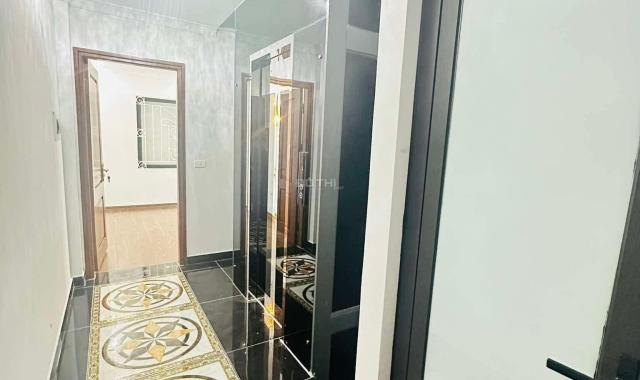 BÁN NHÀ NGUYỄN KHÁNH TOÀN 55M X 5T,THANG MÁY,GẦN PHỐ,NHÀ MỚI,ĐẸP