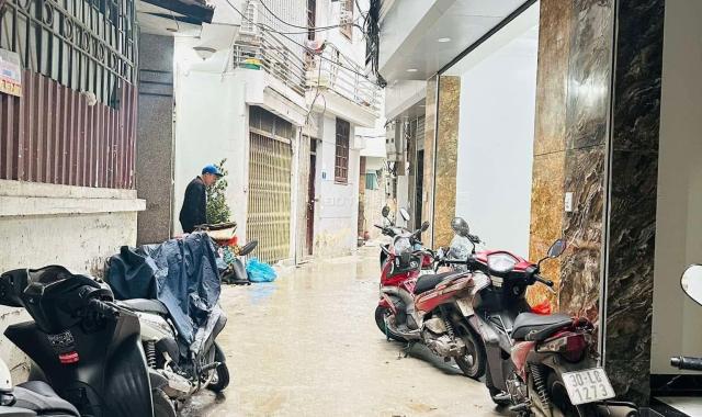 BÁN NHÀ NGUYỄN KHÁNH TOÀN 55M X 5T,THANG MÁY,GẦN PHỐ,NHÀ MỚI,ĐẸP