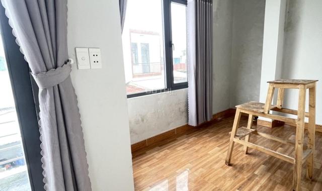 Cần bán gấp nhà Lạc Long Quân 95m2-ngang6.1m, ô tô tới cổng. Chỉ 3.1tỷ